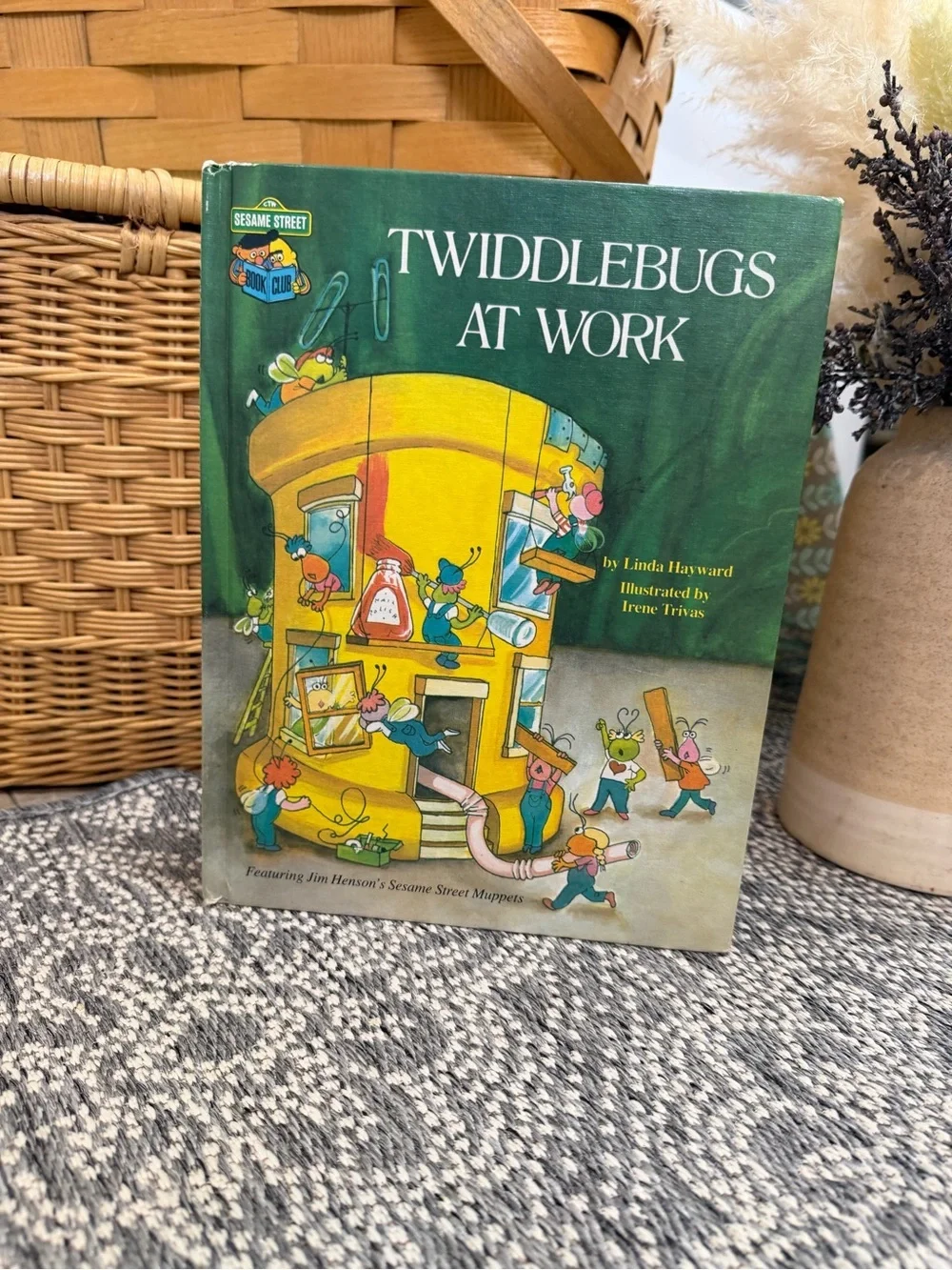Vintage Sesame Street Twiddlebugs at Work Children’s Book Henson Muppets 1980
